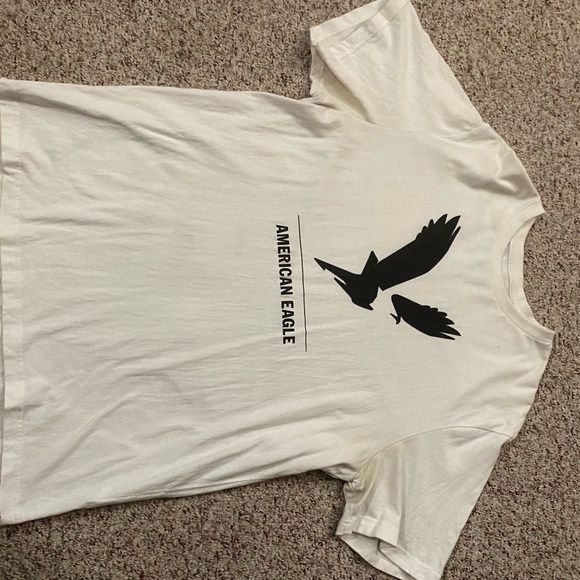 White and black Aeropostale t-shirt. Size M - Picture 1 of 3